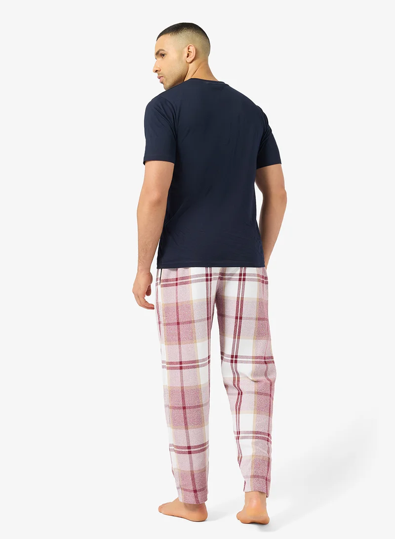 Robert Wood Regular fit tee and Pant set